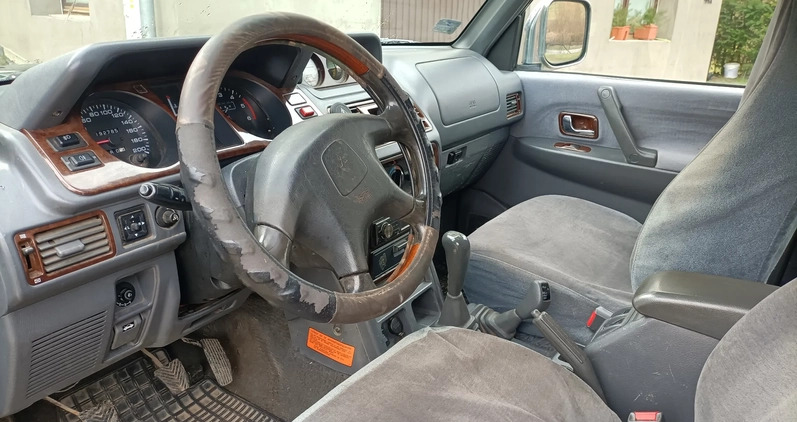 Mitsubishi Pajero cena 19500 przebieg: 220000, rok produkcji 2000 z Żmigród małe 137